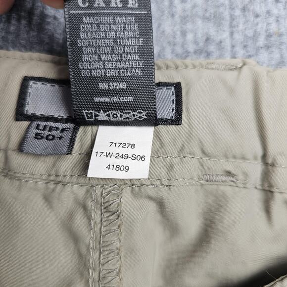 REI Pants Womens 12 Khaki Convertible Zip Off Hiking Nylon Cargo UPF 50+ Outdoor - Picture 7 of 8